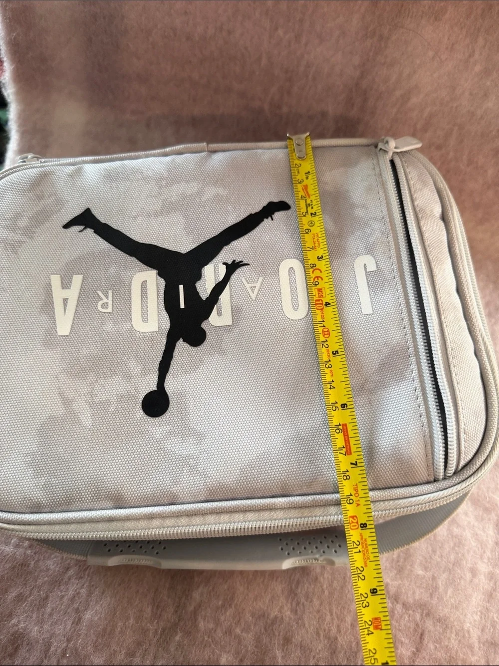 Jordan compact toiletry